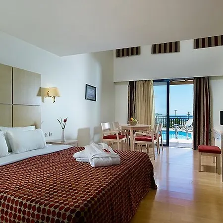 Labranda Miraluna Village 5* Kiotari