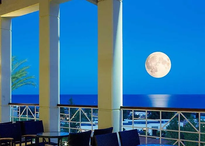 Labranda Miraluna Village Hotel