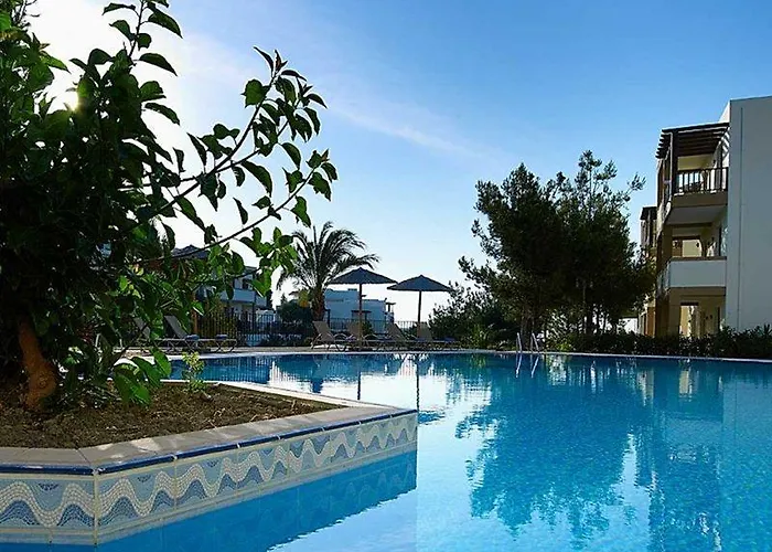 Labranda Miraluna Village 5* Kiotari