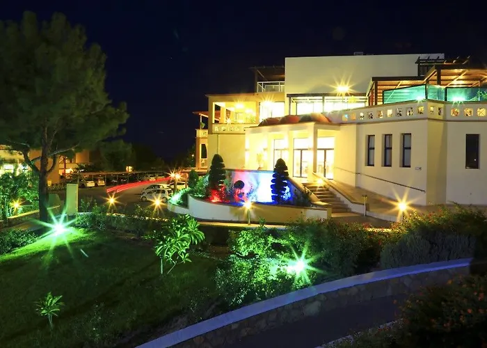 Labranda Miraluna Village