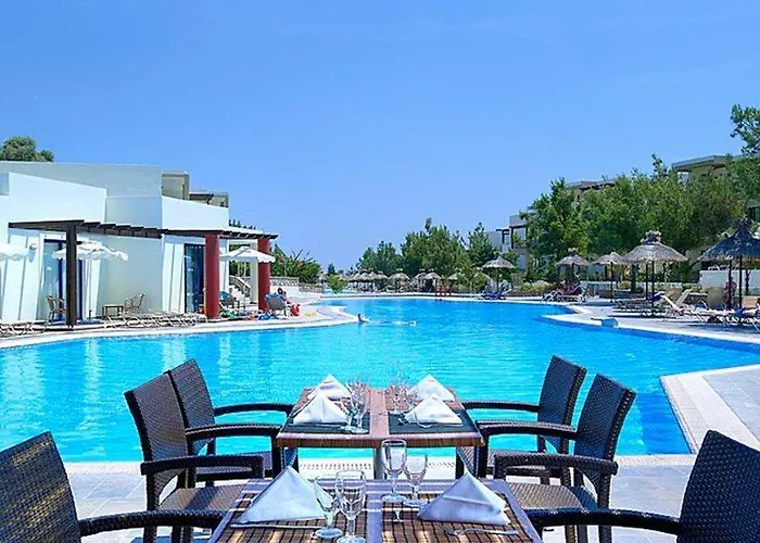 Labranda Miraluna Village 5* Kiotari