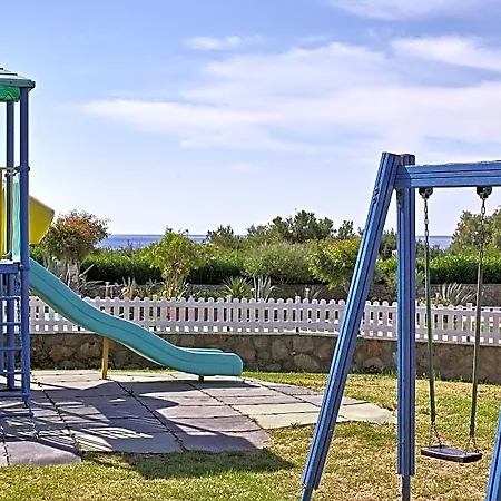 Labranda Miraluna Village Kiotari