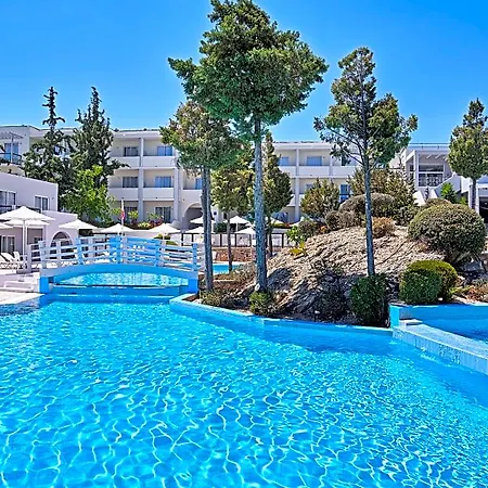 Labranda Miraluna Village 5* Kiotari