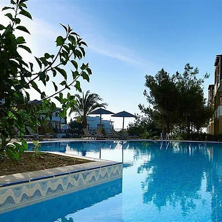 Labranda Miraluna Village 5* קיוטארי