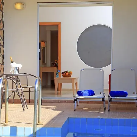 Labranda Miraluna Village 5* Kiotari