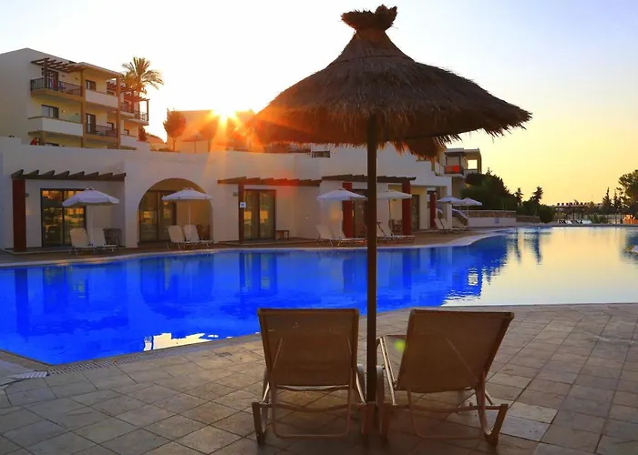 Labranda Miraluna Village Hotel Kiotari