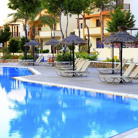 Labranda Miraluna Village