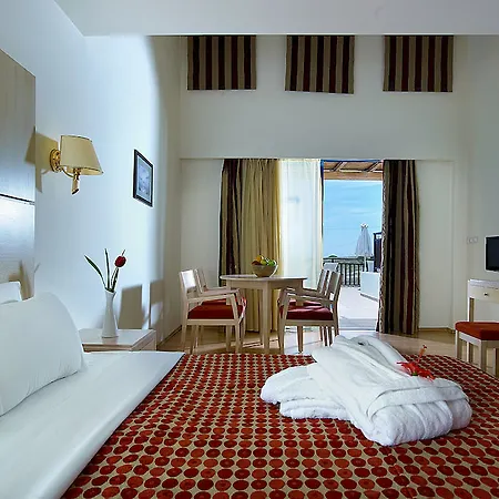 Hotel Labranda Miraluna Village 5*