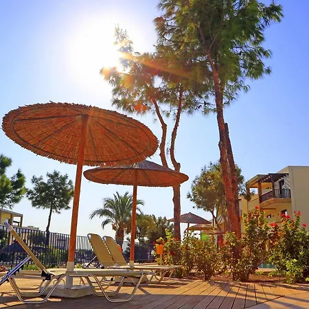 Hotel Labranda Miraluna Village 5*