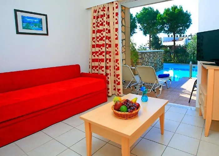 Labranda Miraluna Village ホテル 5*