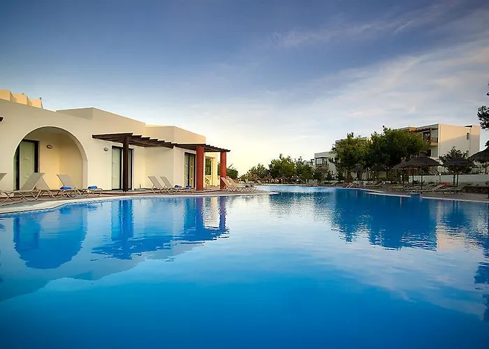 Labranda Miraluna Village 5* キオタリ